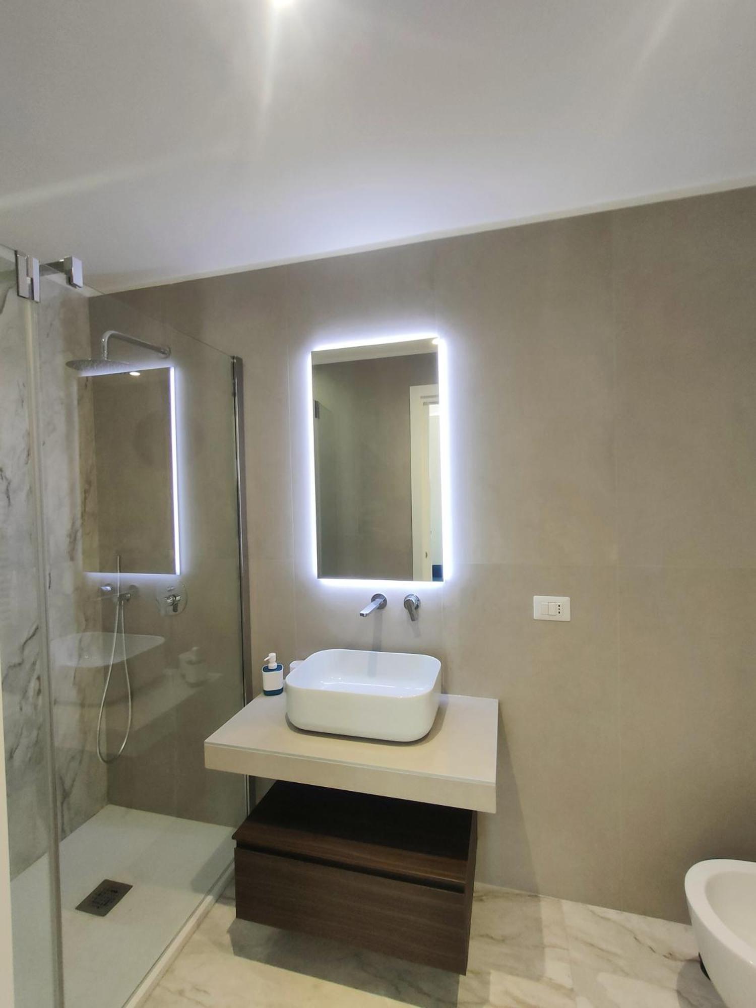 Andrea'S 12 Apartment Bari Bagian luar foto