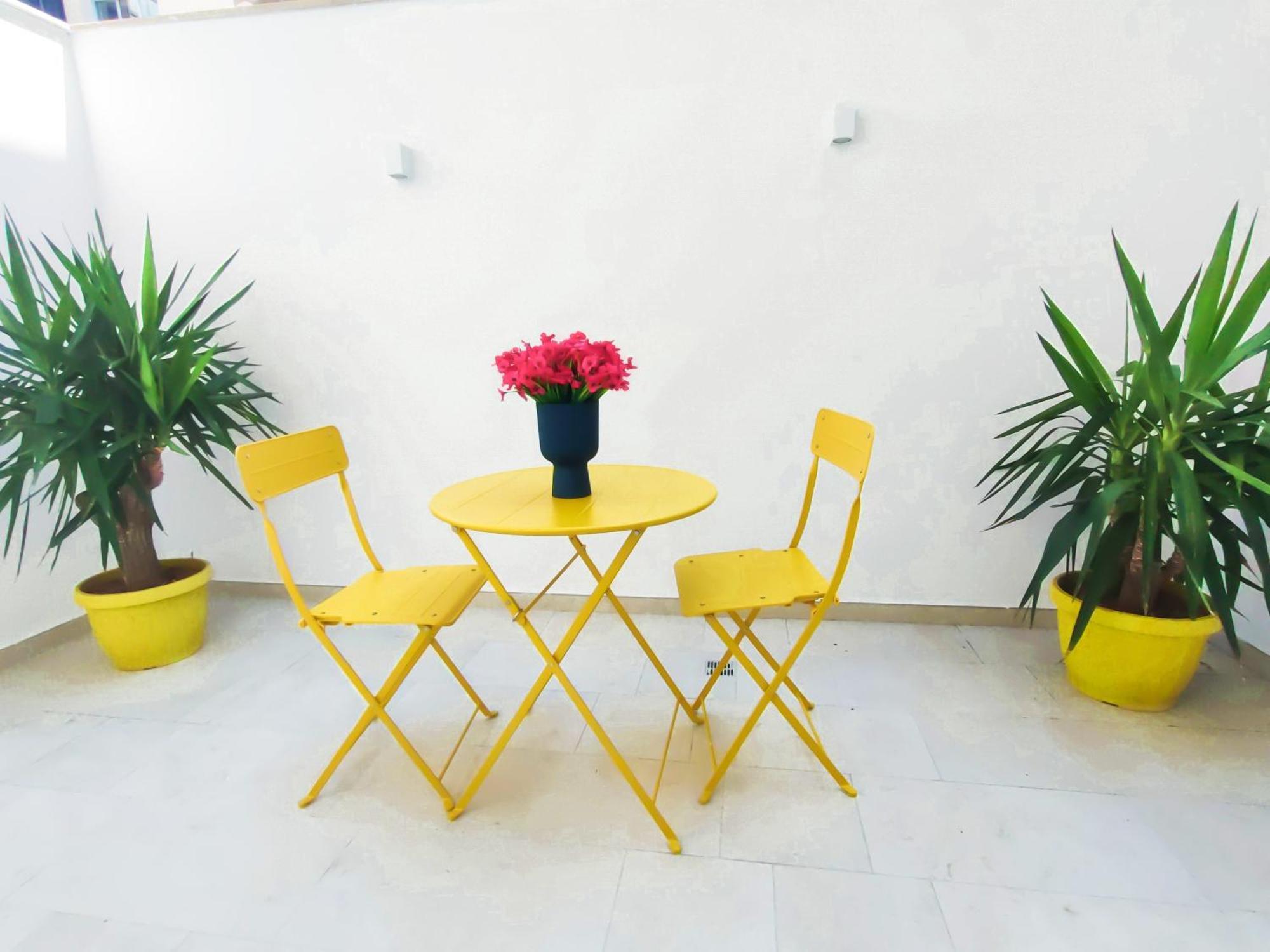 Andrea'S 12 Apartment Bari Bagian luar foto